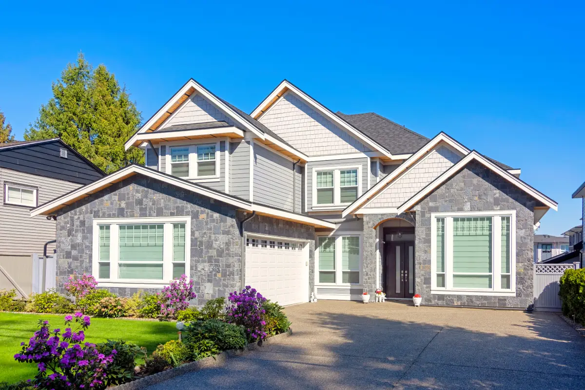 Listings That Miss the Mark: Attracting the Right Tenants in Sandy Rentals
